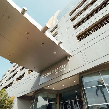 Courtyard By Marriott Guayaquil Hotell Exteriör bild