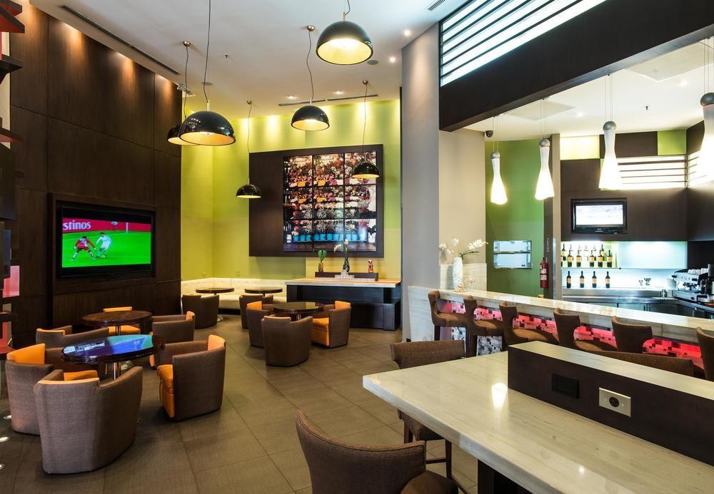 Courtyard By Marriott Guayaquil Hotell Exteriör bild