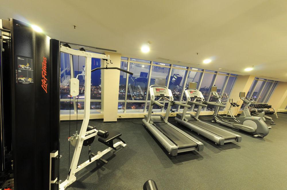 Courtyard By Marriott Guayaquil Hotell Exteriör bild