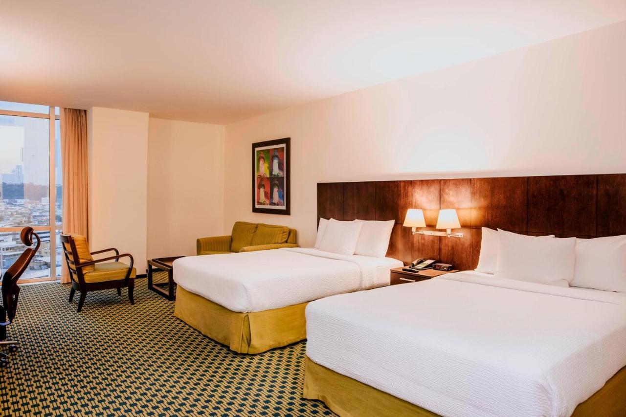 Courtyard By Marriott Guayaquil Hotell Exteriör bild