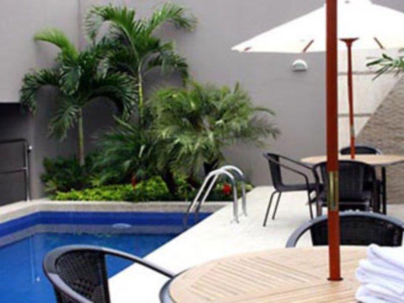 Courtyard By Marriott Guayaquil Hotell Exteriör bild